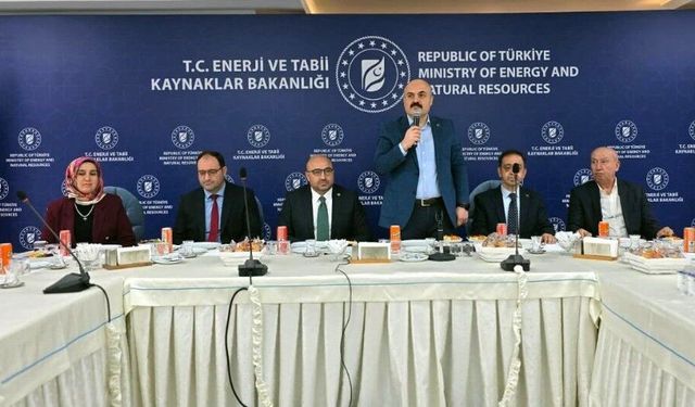 Afşinbey Eğitim Vakfı Ankara'da öğrencileri buluşturdu