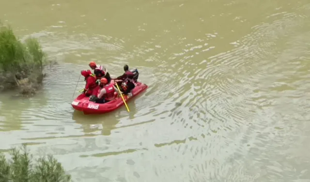 Kahramanmaraş’ta Ceyhan Nehri’ne düşen şahıs akıntıya kapılıp kayboldu