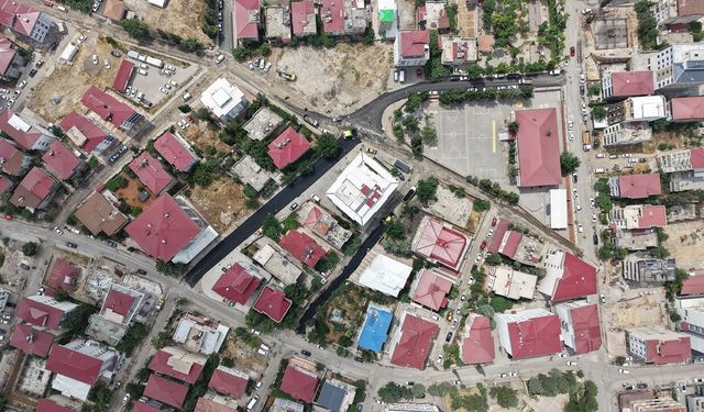 Kahramanmaraş'ta asfalt seferberliği, Egemenlik Mahallesi'nde konforlu ulaşım hedefleniyor