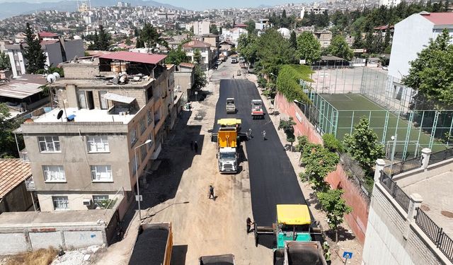Kahramanmaraş'ta Gazipaşa Mahallesi'nde asfalt çalışmalarına başlandı