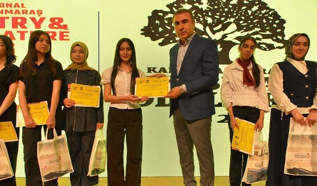 Kahramanmaraş'ta Uluslararası Şiir ve Edebiyat Günleri'nde ödüller sahiplerini buldu