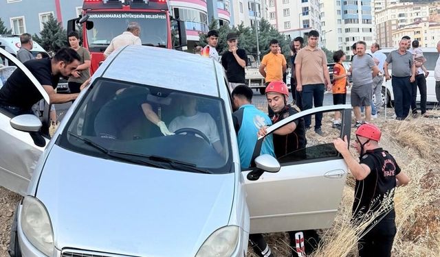 Kahramanmaraş Onikişubat'ta kaza sonrası kurtarma operasyonu