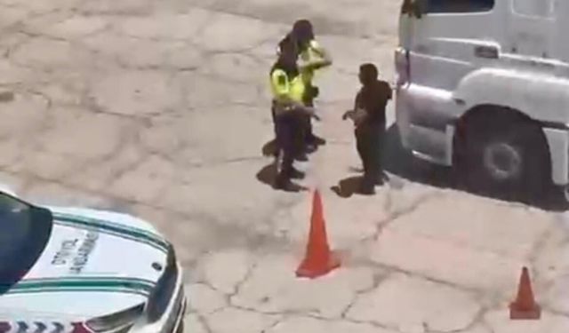 Kahramanmaraş’ta jandarmadan otoyolda drone destekli şok denetim