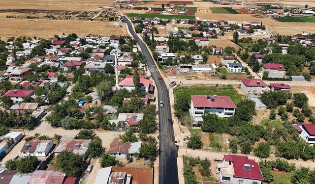 Büyükşehir’den Afşin’de Ulaşımı İyileştirecek Bir Asfalt Yatırımı Daha