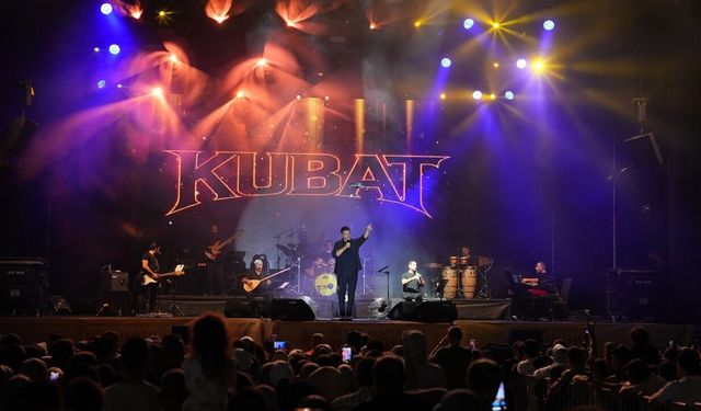 Kubat KAFUM Fuar Alanı'nda hayranlarıyla buluştu