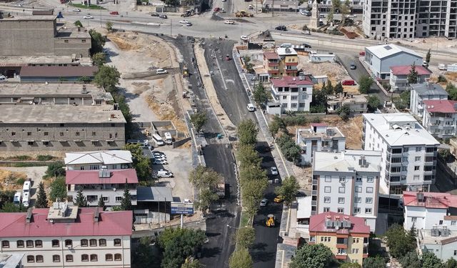 Kahramanmaraş’ta 26 milyonluk yatırım ile Lütfi Köker Bulvarı yenileniyor