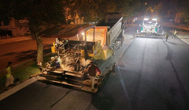 Lütfi Köker Bulvarı'nda ikinci etap sıcak asfalt çalışmaları başladı