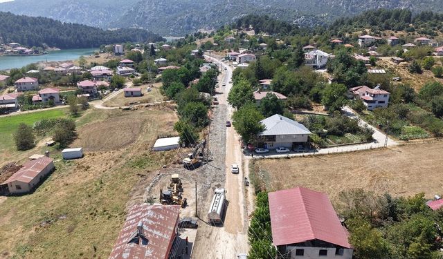 Kahramanmaraş'ta Andırın yolu için kapsamlı iyileştirme çalışmaları başladı