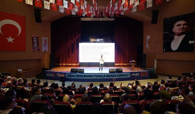 Kahramanmaraş'ta KPSS kampı tarih dersiyle sürüyor