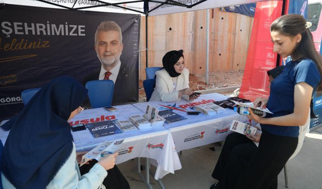 Büyükşehir’den Üniversite Öğrencilerine Şehre İlk Adımda Sıcak Karşılama