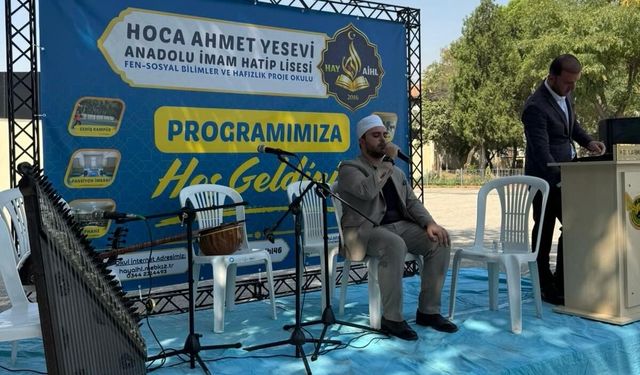 Dünya birincisi hafız Kahramanmaraş’ta öğrencilerle buluştu