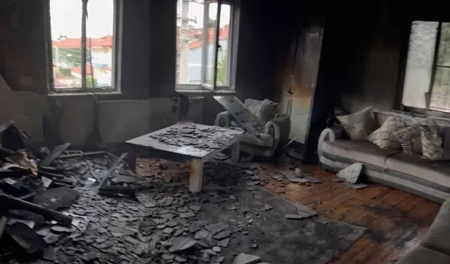 Yangında eşyaları kül olan aileye Sevgi Eli sahip çıktı