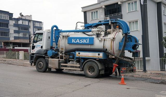KASKİ’den Sağanak Yağışlar Öncesi Sahada Yoğun Mesai