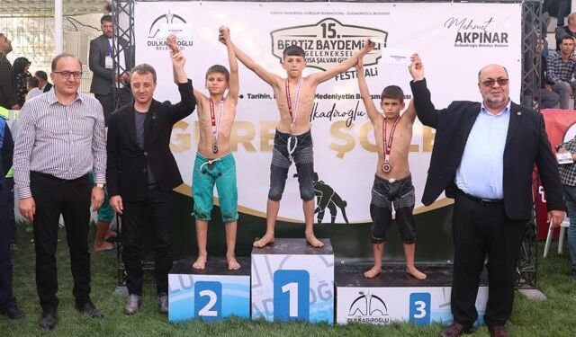 Bertiz’de Er Meydanı Şenlendi: 15. Geleneksel Baydemirli Güreş Festivali’ne Yoğun İlgi