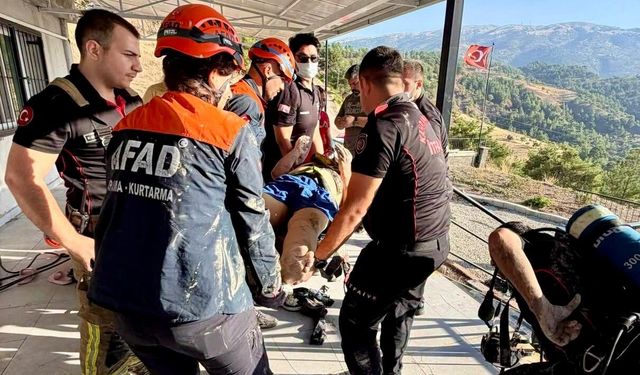 Kahramanmaraş'ta su kuyusuna düşen 2 kişi ekipler tarafından kurtarıldı