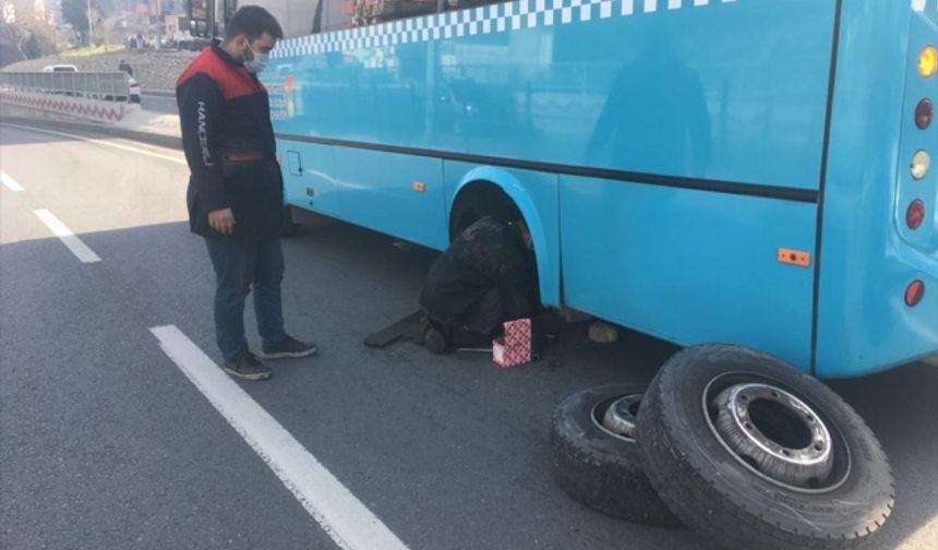 Kahramanmaraş’ta yolcu otobüsünün tekerleği fırladı, facia ucuz atlatıldı