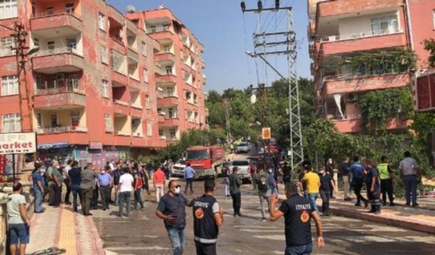 Hatay’da yanmadık yer kalmadı, Halk telaş içinde bölgeden uzaklaşıyor