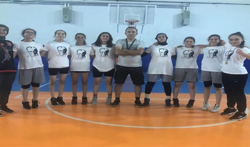 SGK spor kulübü 9 oyuncusu Gaziantep’te düzenlenen Milli Takım seçmelerine katıldı!