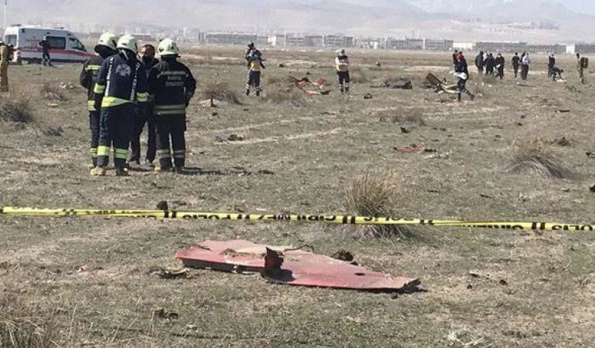 Konya'da uçak kazası: Askeri eğitim uçağı düştü