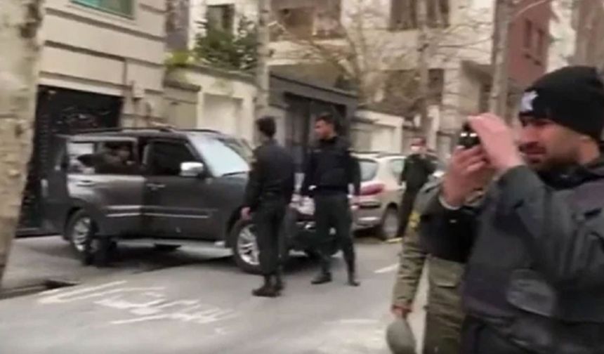 Azerbaycan'ın Tahran Büyükelçiliğine silahlı saldırı! Güvenlik görevlisi hayatını kaybetti...