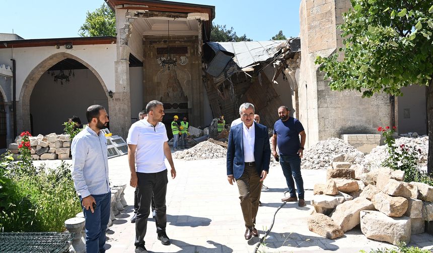 Ulu Cami Restore Edilerek İbadete Açılacak