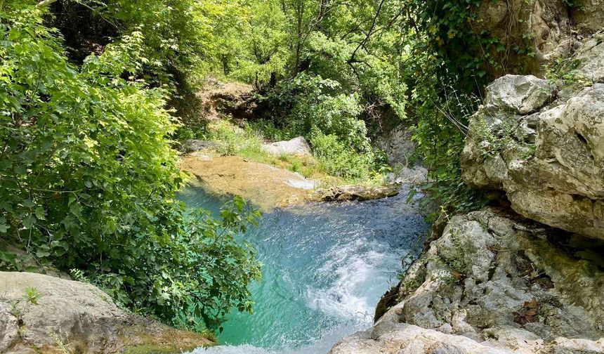 Kahramanmaraş’ta serinlemek isteyenler oraya akın ediyor