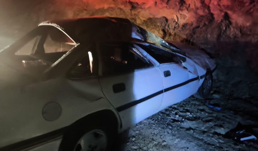 Afşin’de otomobil şarampole uçtu: 1 yaralı