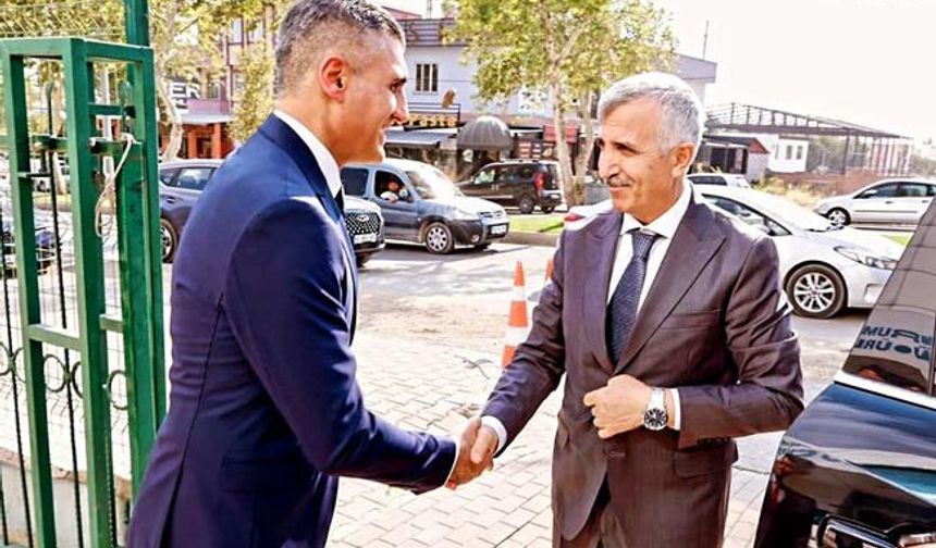 Vali Ünlüer’den SGK’ya Ziyaret