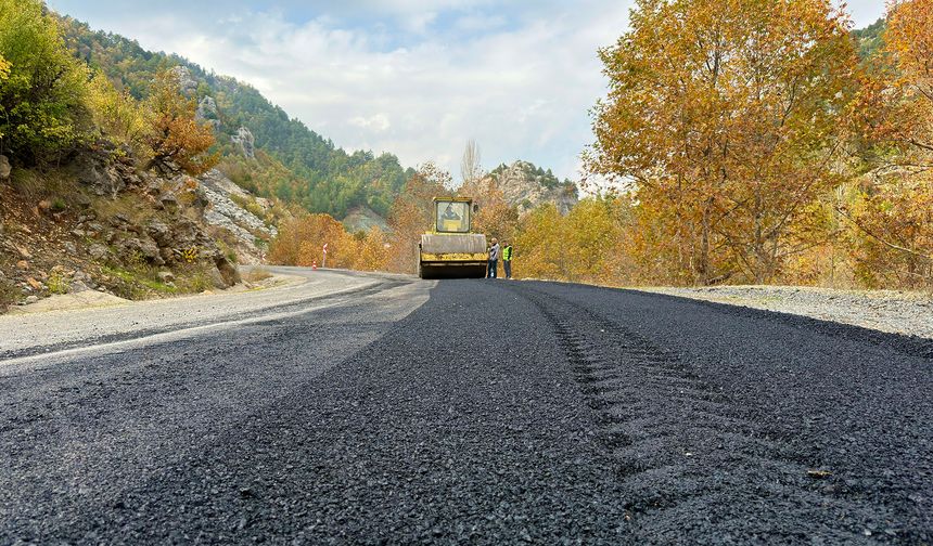 Andırın’a Ulaşımı 20 Kilometre Kısaltan Arterde Son Çalışmalar Yapılıyor