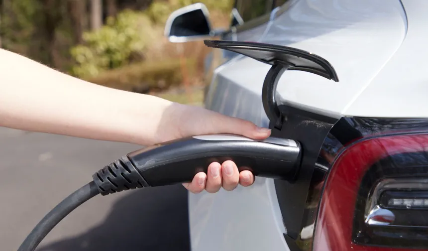 Türkiye, şarj altyapısında Avrupa'yı geride bıraktı: Her 9 araca 1 soket!