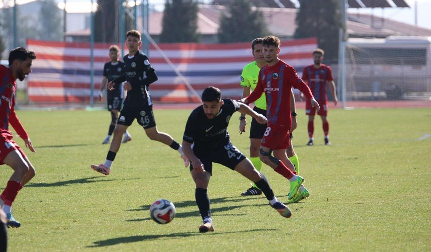 Akedaş İstiklalspor 1-0 yenildi
