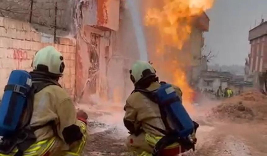 Kahramanmaraş’ta doğalgaz borusu patladı: 3 kişi tahliye edildi