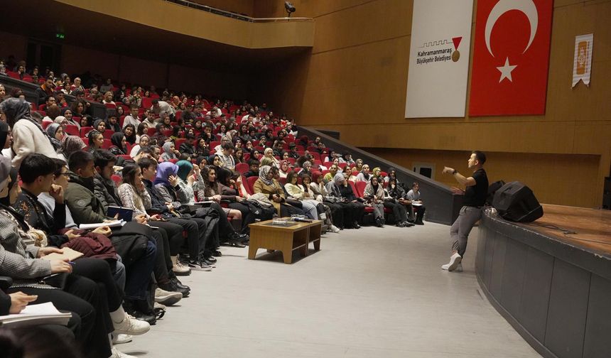 Türkçe ve Matematik oturumlarıyla YKS ve KPSS kampı başladı