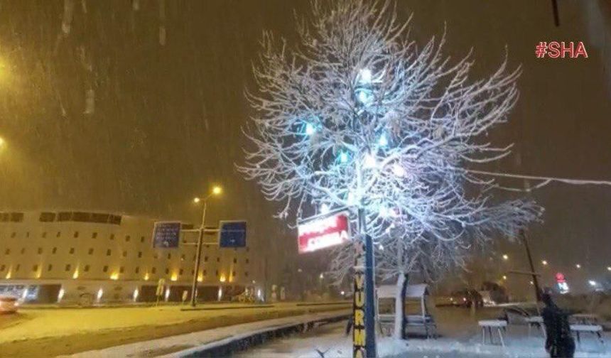 Afşin ve Göksun’da kar yağışı yolları kapattı, trafik denetimleri artırıldı