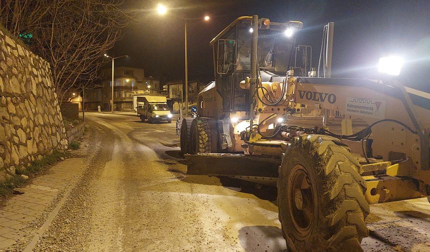 Kahramanmaraş Büyükşehir Belediyesi, yağışların tahribatını gideriyor