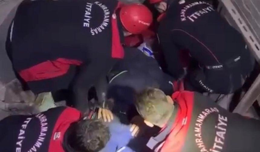 Kahramanmaraş’ta asansör boşluğuna düşen vatandaş kurtarıldı