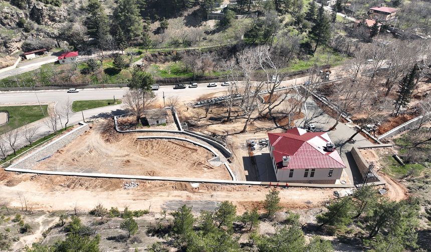 Kahramanmaraş Pınarbaşı’nda Çınaraltı Sosyal Tesisleri tamamlanma aşamasında