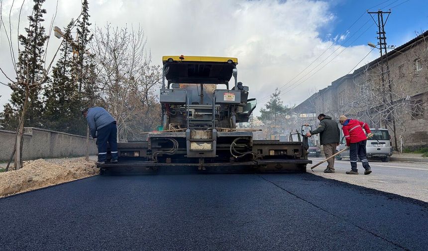 Dulkadiroğlu’nda Rafet Efendi Caddesi yenileniyor