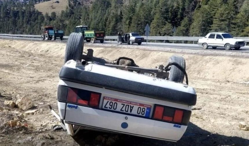 Kahramanmaraş Andırın’da Otomobil Takla Attı