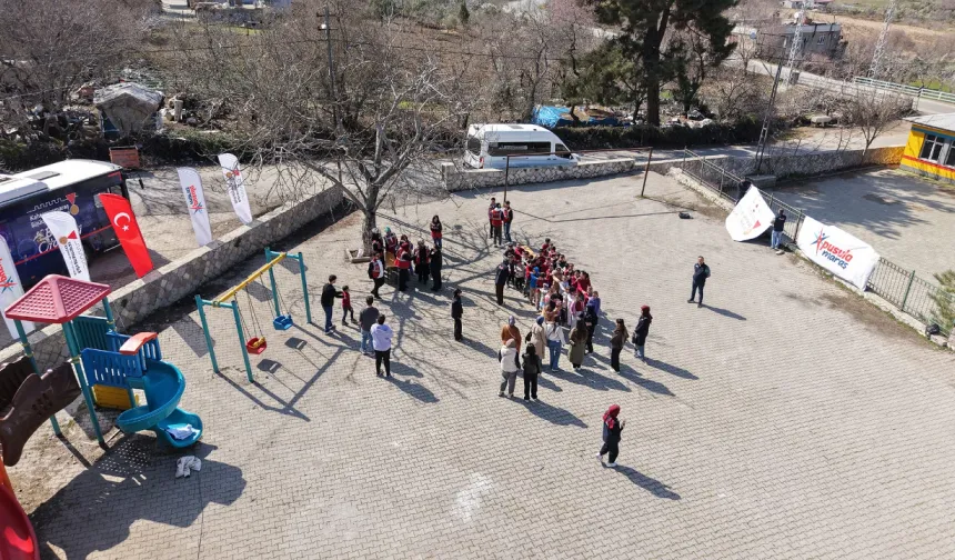 Kahramanmaraş’ta minikler için şenlik havasında etkinlik