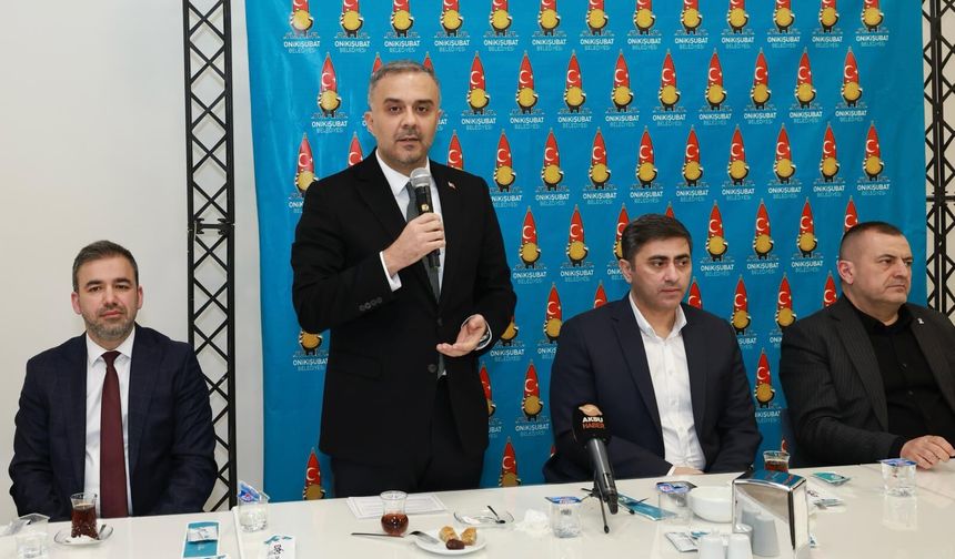 Başkan Toptaş, muhtarlarla iftar sofrasında buluştu