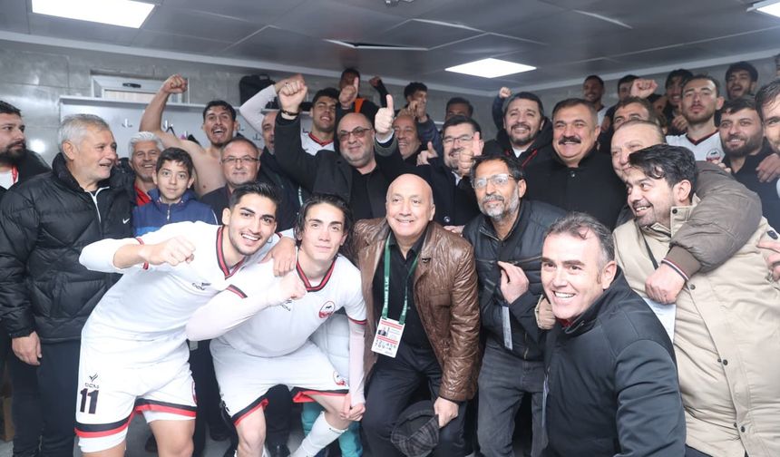 Başkan Akpınar’dan Kahramanmaraşspor futbolcularına prim