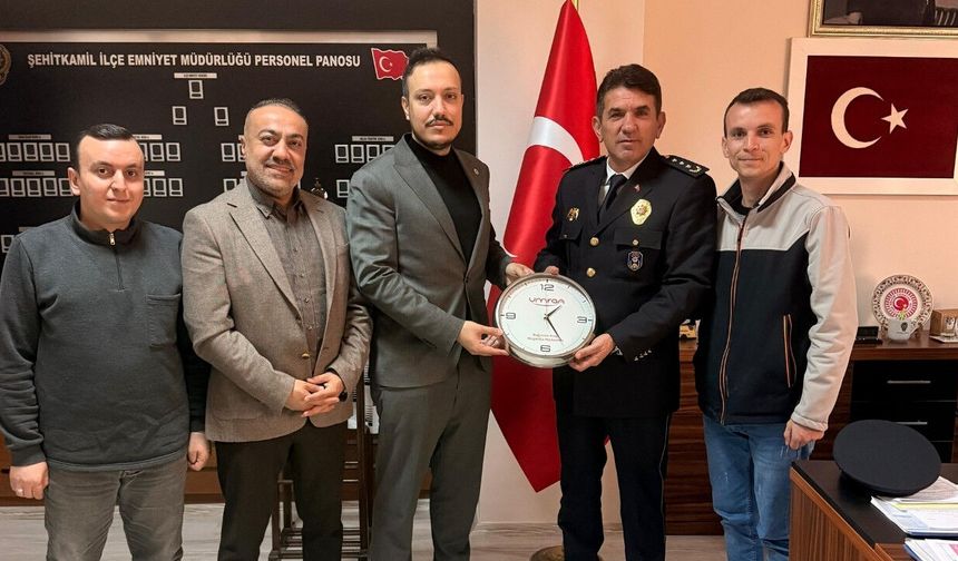 İş insanı Şentürk’ten Polis Haftası ziyareti