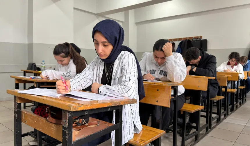 Büyükşehir'den 7 bin gence ücretsiz deneme sınavı