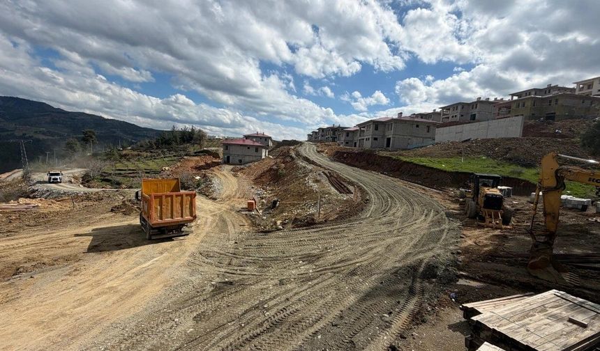 Onikişubat Belediyesi’nden 11 kırsal mahallede ulaşım yatırımı seferberliği