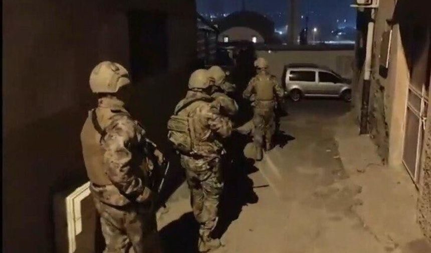 Kahramanmaraş merkezli dev "Narko-Çelik" operasyonu! 5 ilde zehir tacirlerine darbe