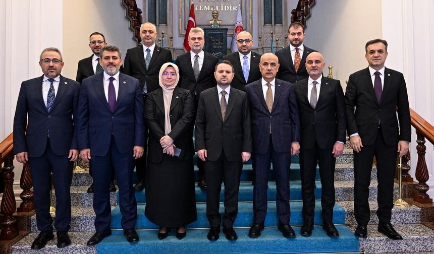 Kahramanmaraş Heyeti, Adalet Bakanı Gürlek’i Ziyaret Etti