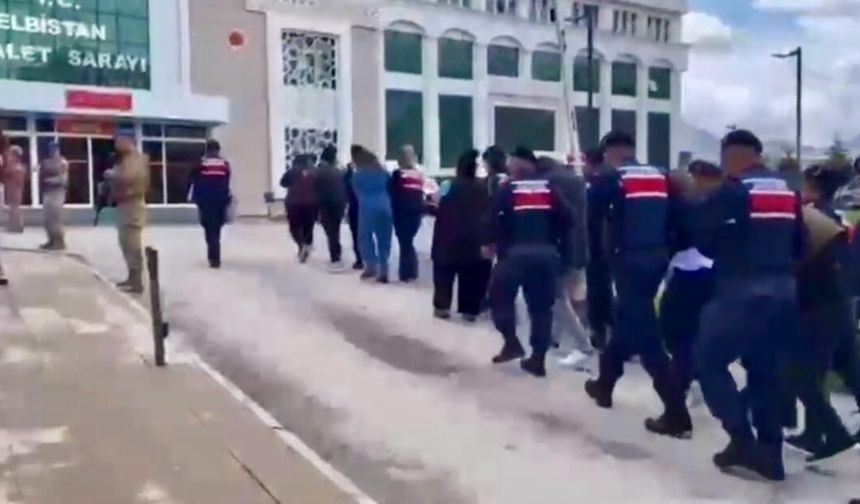 Elbistan'da fuhuş operasyonu! 10 şüpheli jandarmaca yakalandı