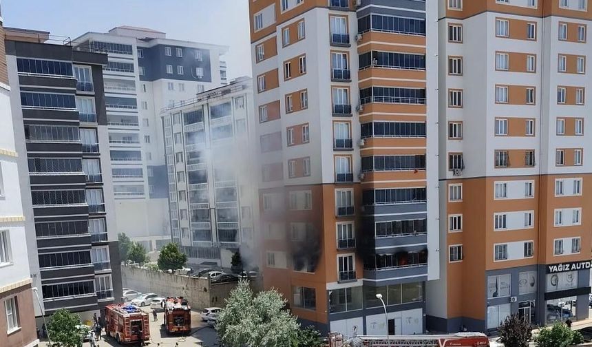 Kahramanmaraş’ta yangında 3 kişi yaşamını yitirdi