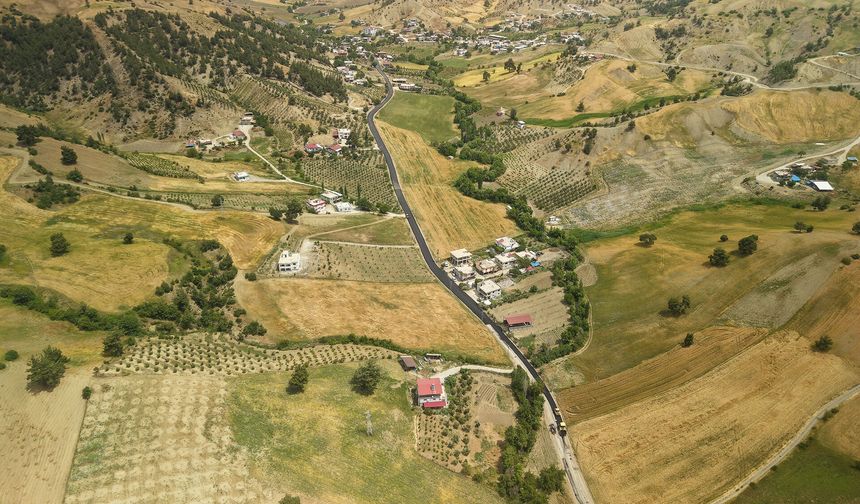 Kahramanmaraş'ta Bulutoğlu Mahallesi'nde asfalt çalışmalarıyla ulaşım konforu artıyor